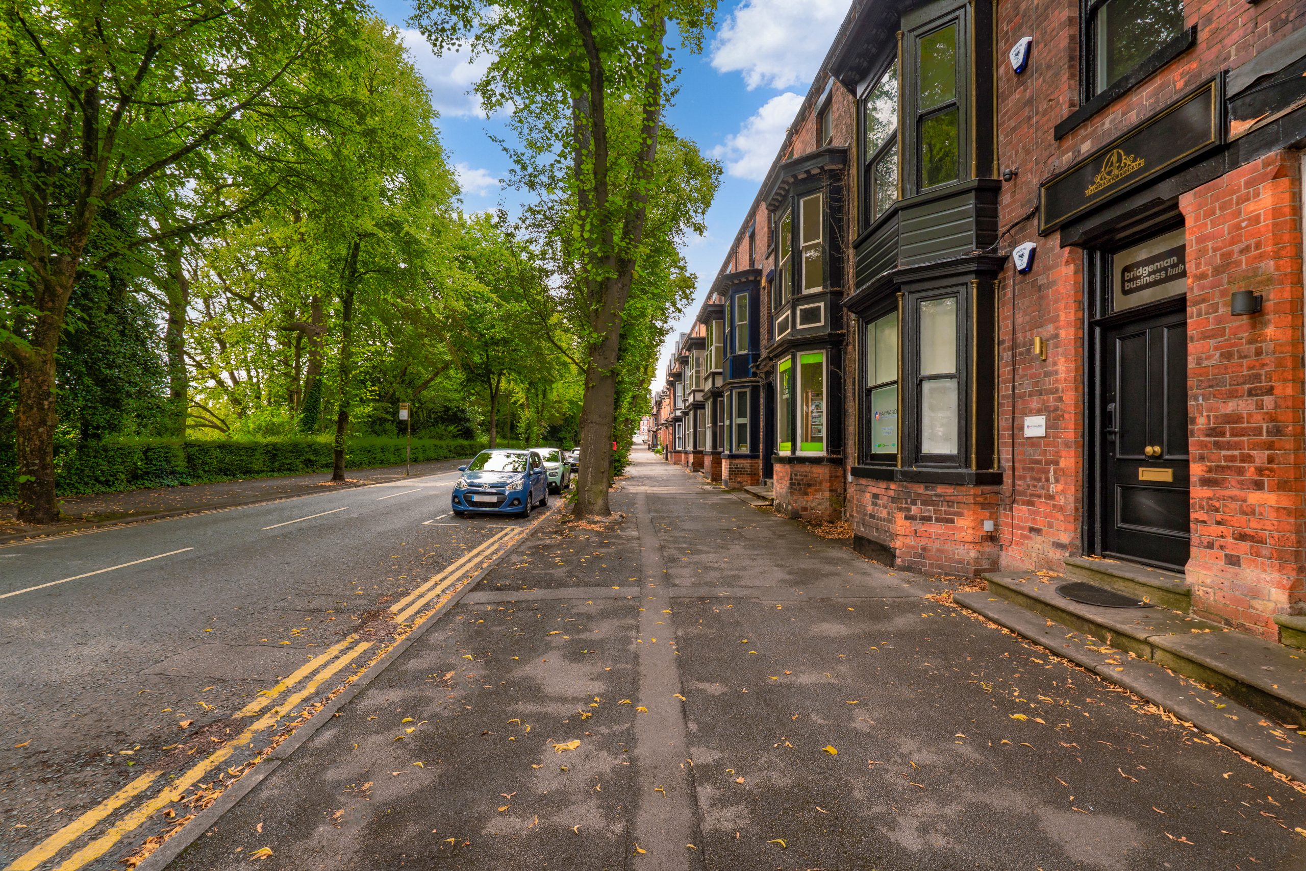 bridgeman business hub bridgeman terrace wigan WN1 1TT-11